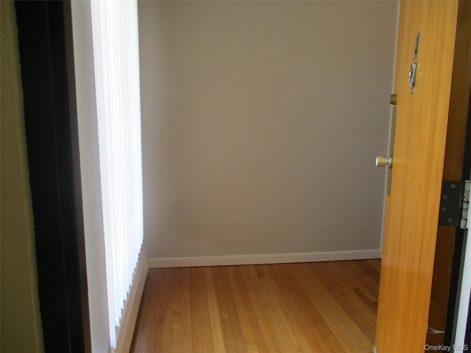 1 bed, 1.0 bath, 969 sqft, $2,000 — Photo 4