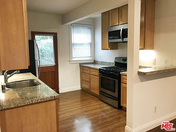 3rd image of 731 Raymond Ave APT C
