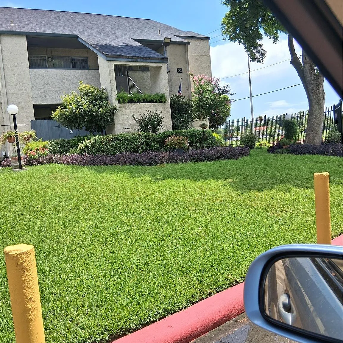 1 bed, 1.0 bath, 600 sqft, $900 — Photo 4