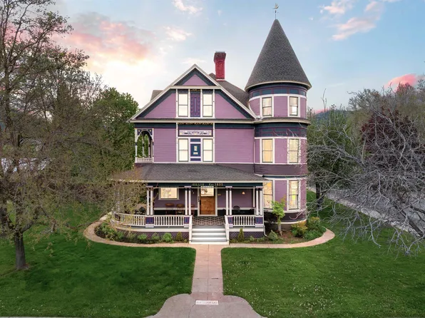 223 N Oregon St, Yreka, CA 96097