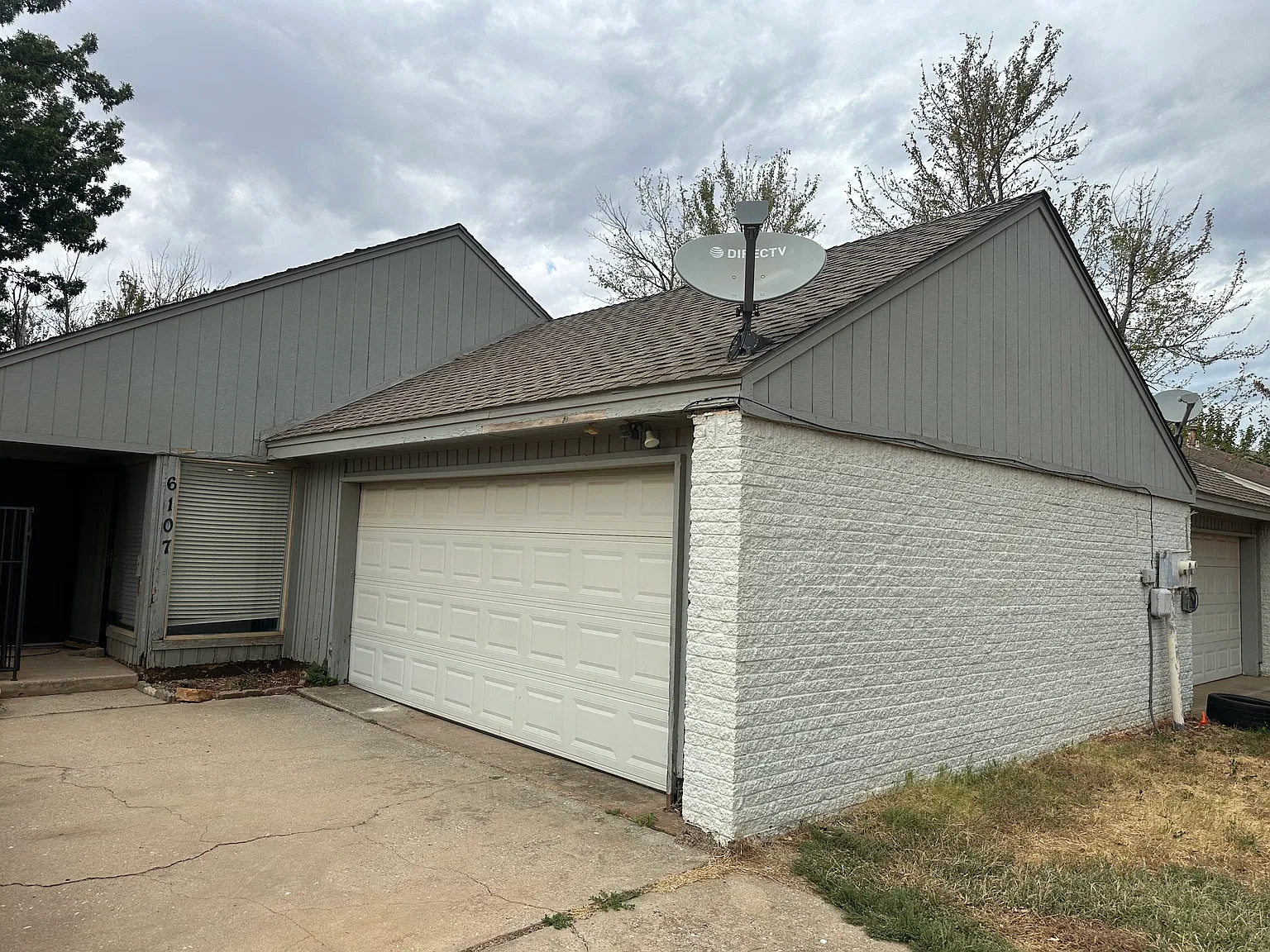 6107 Gaelic Glen Dr — Photo 1