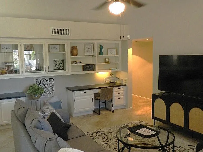 13931 W Oak Glen Dr — Photo 7