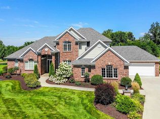15902 Ballantyne Trl, Huntertown, IN 46748