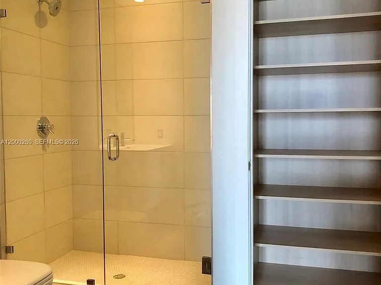 2900 NE 7th Ave #2907 — Photo 31