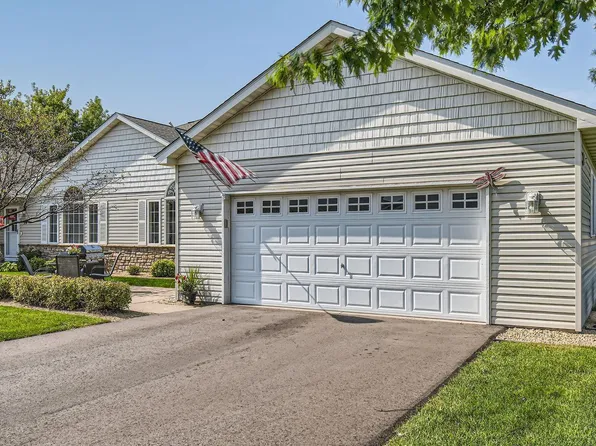 41 Brighton Path, Hudson, WI 54016
