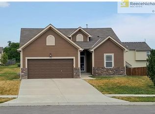 730 N Berry St, Gardner, KS 66030