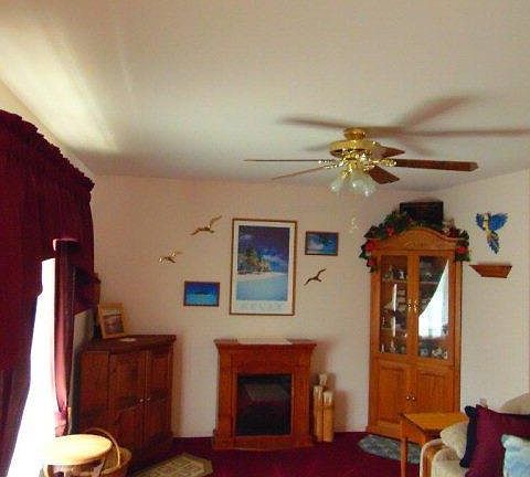 4th image of 114 Joel Ln