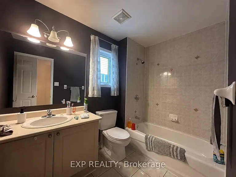 256 Scout St — Photo 11