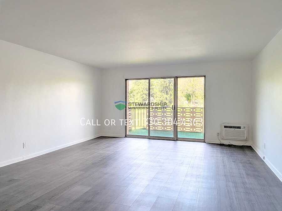 1st image of 3939 Market Ave N APT 1C
