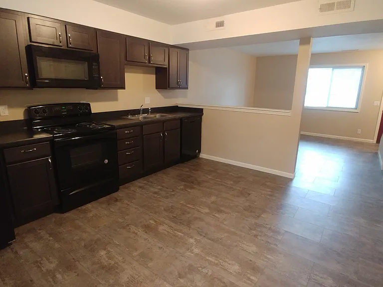 2802 Sutton Pl #2802 — Photo 61