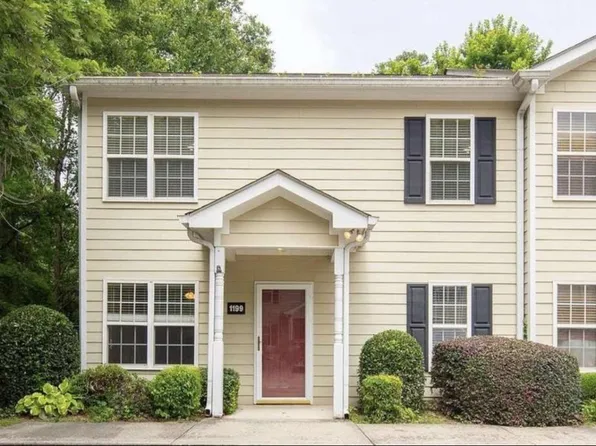 1199 Riverside Ter, Gainesville, GA 30501