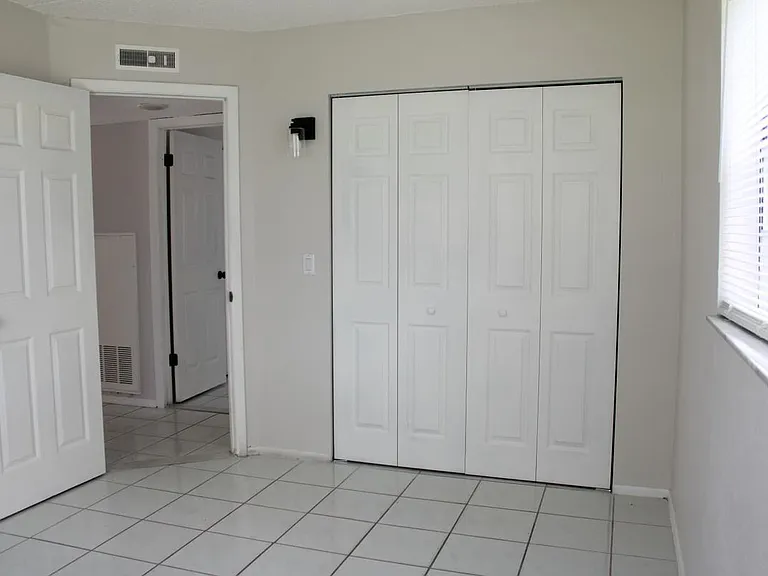 703 Michigan Ct #2 — Photo 8