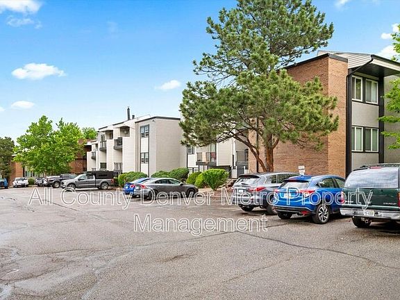 2nd image of 1400 Golden Cir APT 306