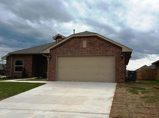 1313 Selborne Pl, Yukon, OK 73099