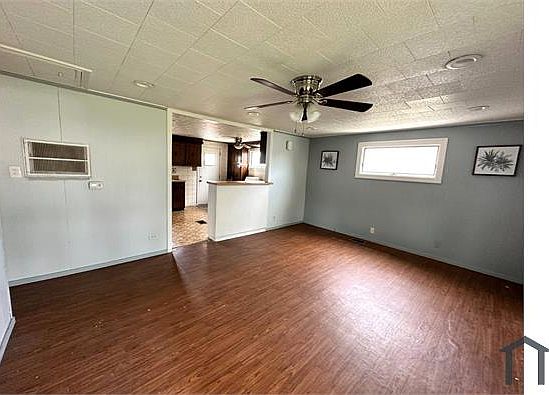 2nd image of 8803 S Kolin Ave