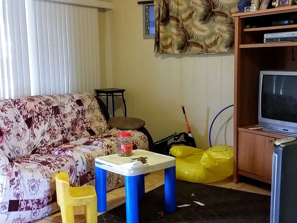 2nd image of 685 Uluoa St
