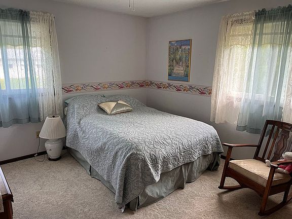 NE Bedroom Main Level