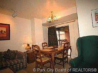 3rd image of 1445 Lowell Ave #404