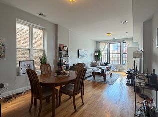 2752 W Fullerton Ave #2, Chicago, IL 60647