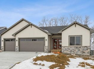 316 Sedona St, Iowa City, IA 52246