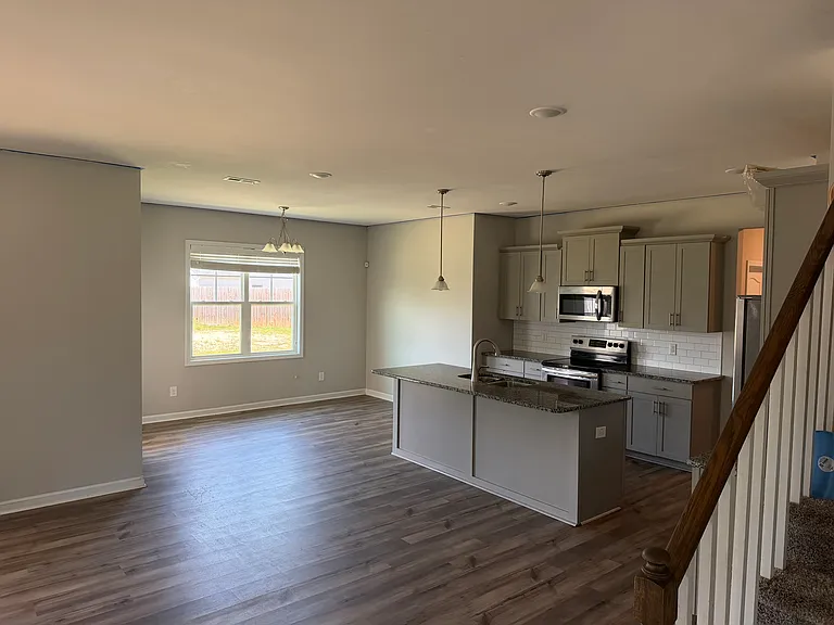 482 Weston Woods St — Photo 13