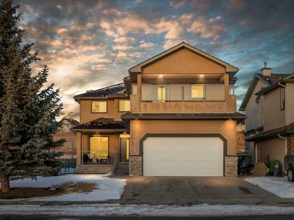 255 SW Gleneagles Vw, Cochrane, AB T4C 2H5