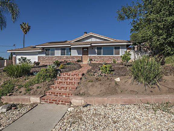 2nd image of 2069 Ginny Ln