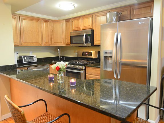 5th image of 19 W 73rd St APT 2A