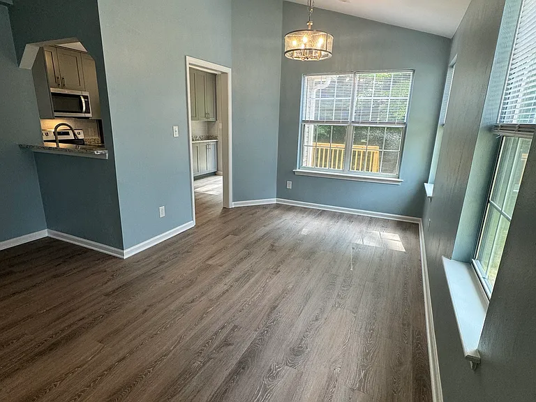 107 Timberneck Arch — Photo 2