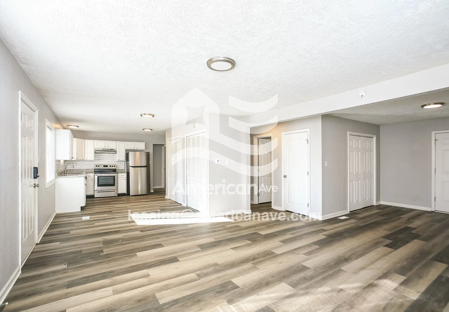 3 bed, 1.0 bath, 1288 sqft, $1,675 — Photo 4