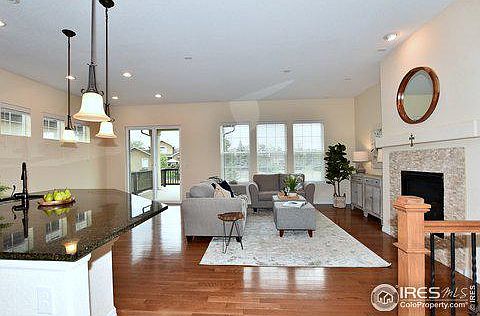 4th image of 2036 Vineyard Dr