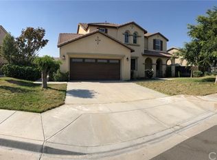 618 Peregrine Ln, San Jacinto, CA 92582