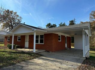 237 E French Ave, Burnside, KY 42519