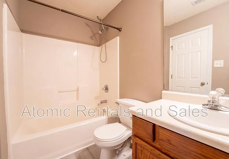 334 Hawthorne Oaks Way — Photo 8