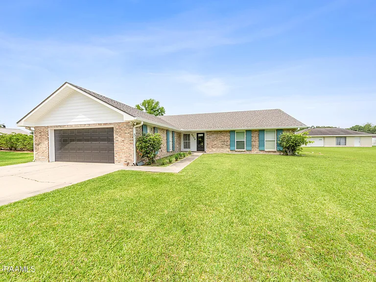 2508 Ferris Rd — Photo 33