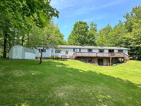 5th image of 323 Bolitho Dr