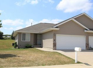 3765 37th Ave SW UNIT C, Cedar Rapids, IA 52404