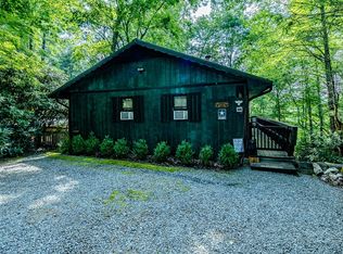190 Spruce Pine Rd, Newland, NC 28657