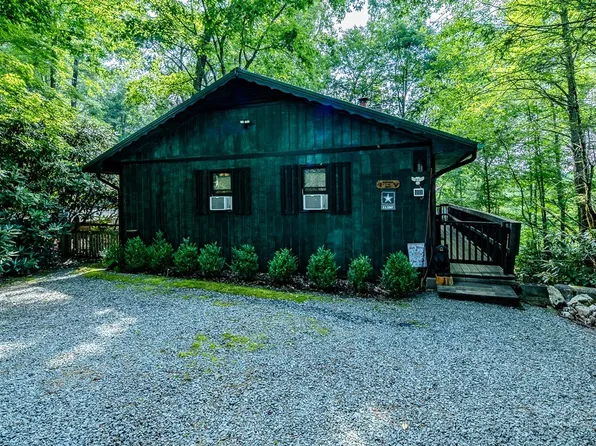 190 Spruce Pine Road, Newland, NC 28657