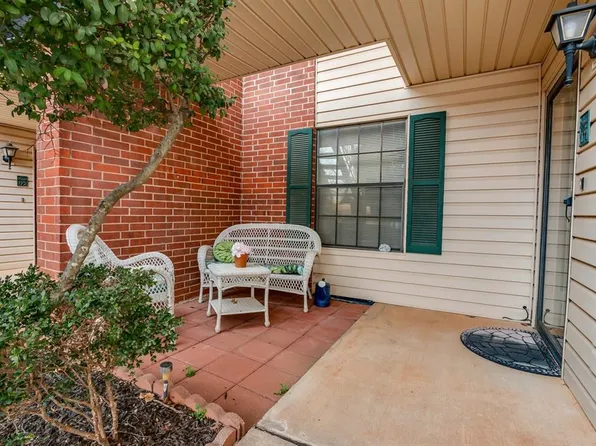 4400 Hemingway Dr #171, Oklahoma City, OK 73118