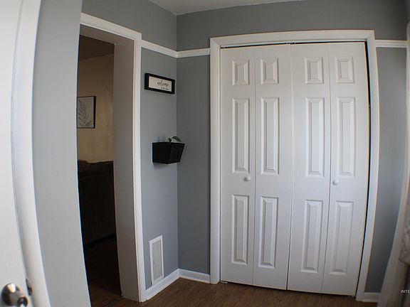4th image of 127 E Garfield Ave