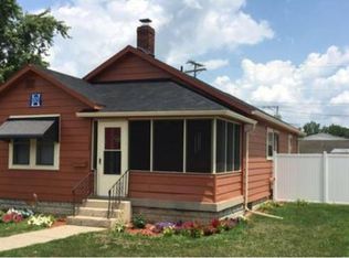 2108 S Market St, Yorktown, IN 47396
