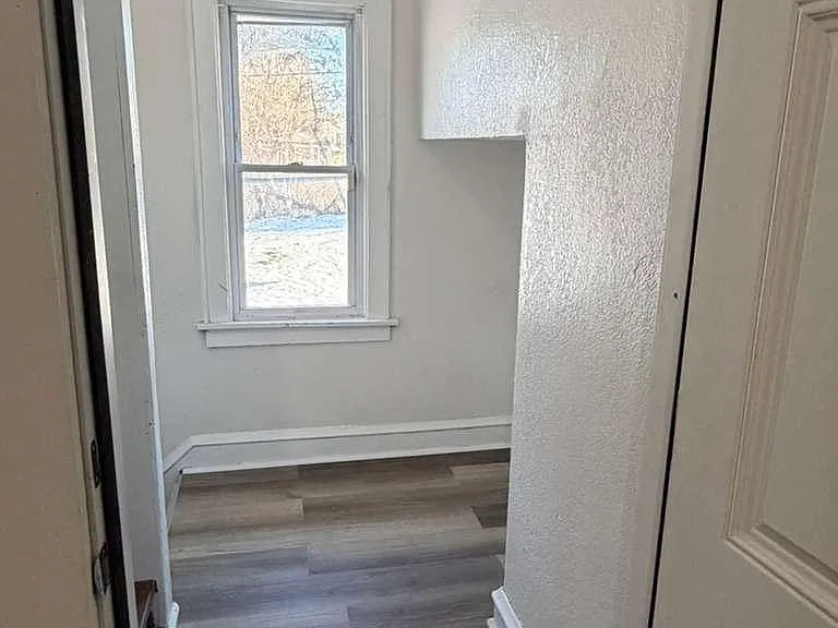 Unit Photo