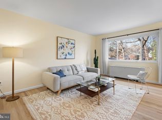 95 E Wayne Ave APT 404, Silver Spring, MD 20901