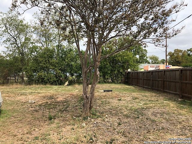 2nd image of 309 Cactus St