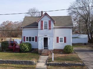 29 Riverside St, Brockton, MA 02302