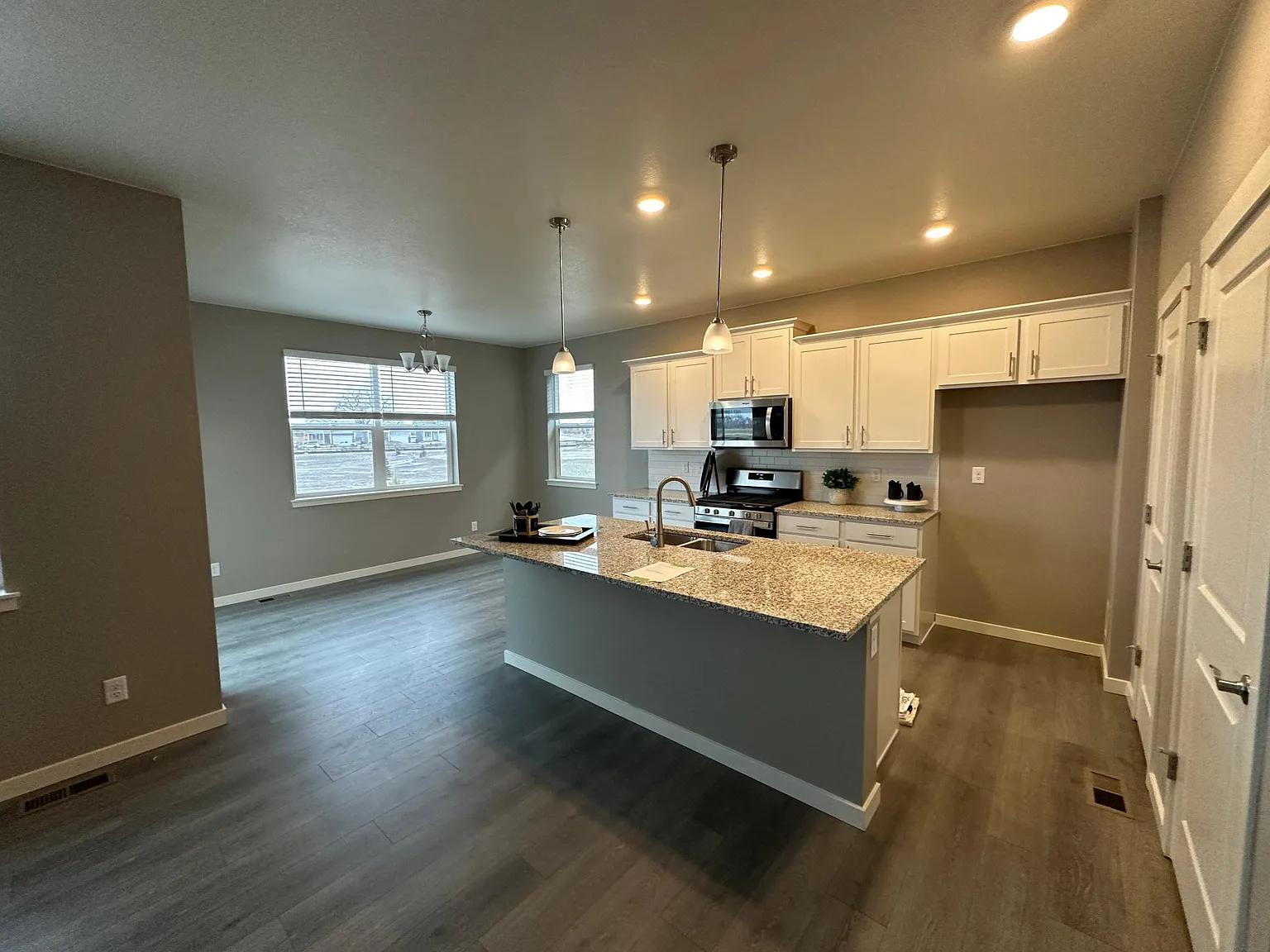1839 Floating Leaf Dr — Photo 1