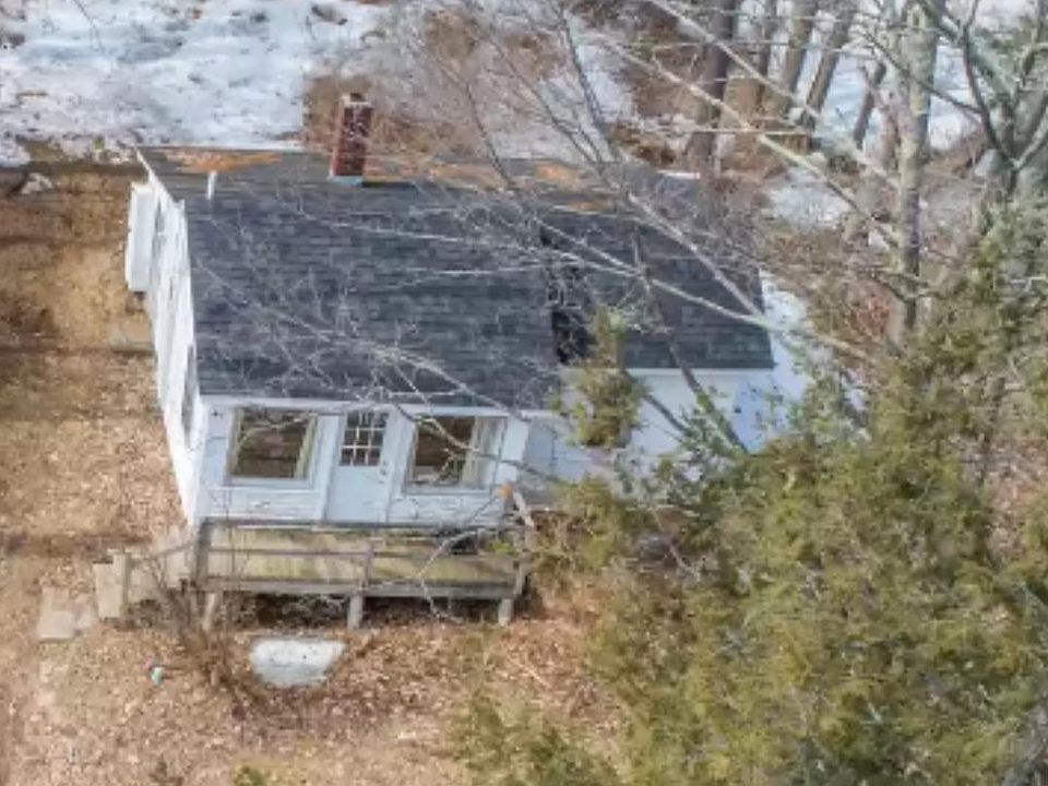 1st image of 40 Elmwood Ave