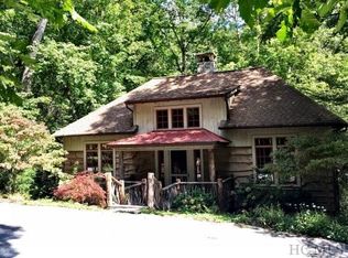 28 Honey Bee Bnd, Cashiers, NC 28717