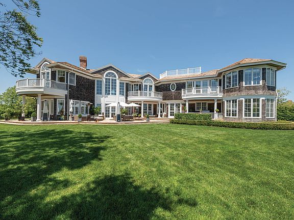 2nd image of 24 Jule Pond Dr